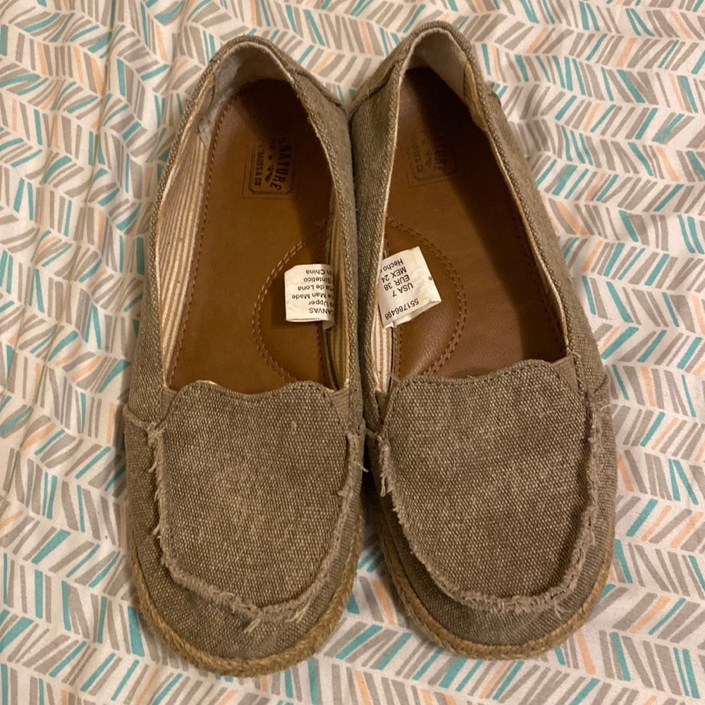 Levi’s shoes